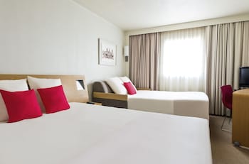 Executive Room, 1 Double Bed with Sofa bed
