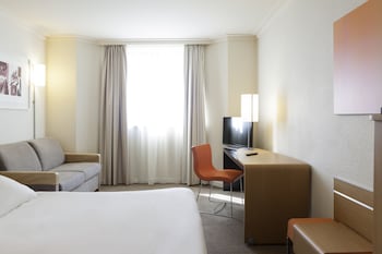 Classic Triple Room, 1 Double Bed with Sofa bed