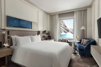 Room, 1 King Bed, Lake View (Fairmont)