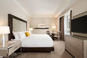 Fairmont Gold, Junior Suite, Lake View