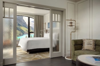 Suite, 1 Bedroom, Lake View