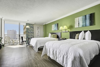 Standard Room, 2 Double Beds, Oceanfront