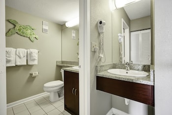 Standard Room, 2 Double Beds, Oceanfront