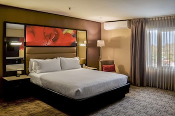 Junior Suite, 1 King Bed