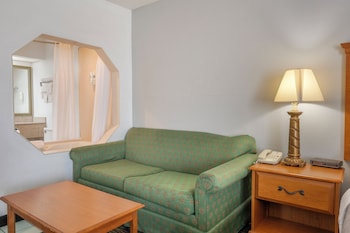 Suite, 1 King Bed, Non Smoking
