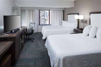 Room, 2 Queen Beds, Non Smoking (Arch View)