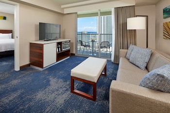 Suite, 1 Bedroom, Accessible (Roll-In Shower)