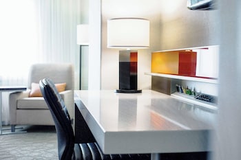 Premium Room, 1 King Bed