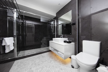 King Room with Balcony