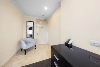 Accessible King Room