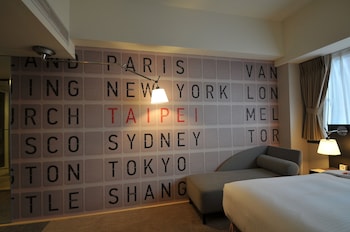 Metro Room