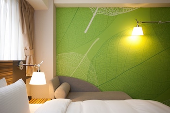 Metro Room