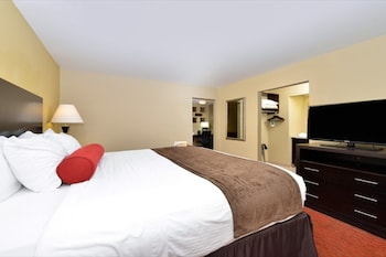 Suite, 1 King Bed, Non Smoking