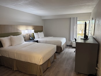 Room, 2 Double Beds, Non Smoking