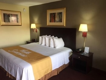 Room, 1 King Bed, Accessible