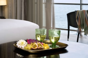 Studio Sea View Room
