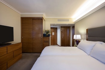 Twin Deluxe Sea View Room