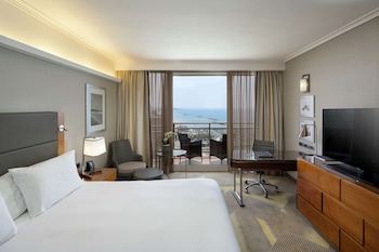 Grand Family Rooms with City & Sea Views