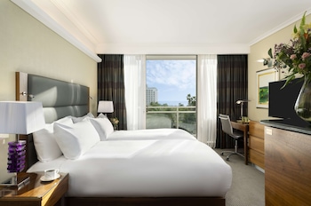 Twin Deluxe Sea View Room