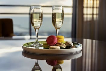 Studio City Sea View Room