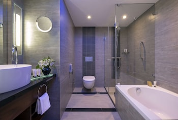 Twin Premium Deluxe Rooms with Sea View