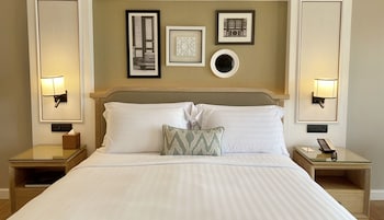 Room, 1 King Bed (Lanai)