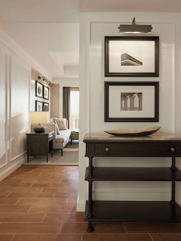 Club Suite, 2 Twin Beds