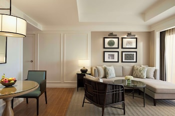 Club Suite, 2 Twin Beds