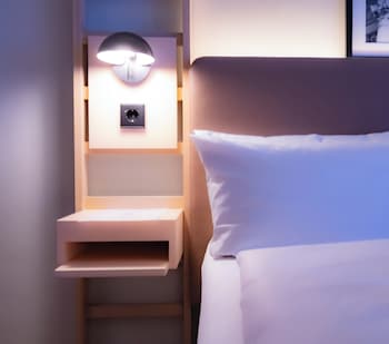Superior Room, 1 King Bed