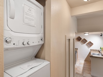 Condo, 1 Bedroom (Villas 1204)