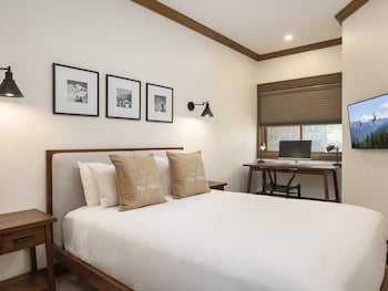 Condo, 3 Bedrooms (Villas 1617)