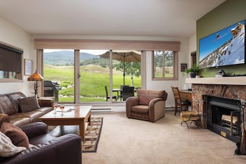Condo, 3 Bedrooms (Villas 1511)