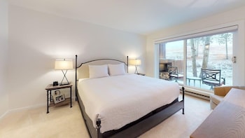 Condo, 2 Bedrooms (Villas 1101)