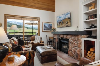 Condo, 2 Bedrooms (Villas 1636)