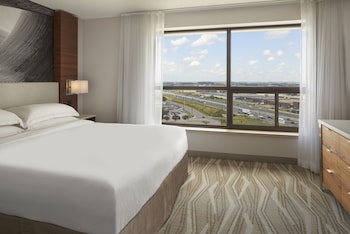 Suite, 2 Bedrooms, Corner
