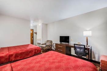 Standard Room, 2 Double Beds, Non Smoking