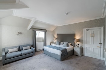 Standard Room (Double-Twin)