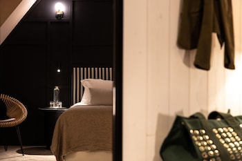 Signature Suite with Sea View