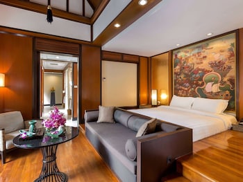 Banyan Pool Villa