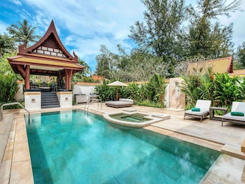 Serenity Three Bedroom Pool Residence
