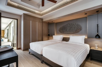 Serenity Three Bedroom Pool Residence