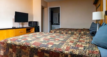 Basic Room, 2 Double Beds
