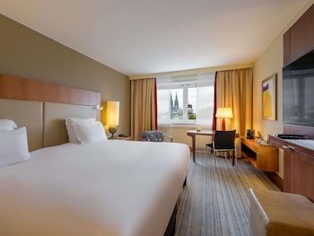 Deluxe Suite, 1 King Bed
