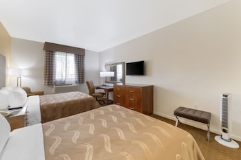 2 King Beds, Nonsmoking, Interior Corridor