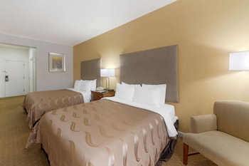 2 Queen Beds, Nonsmoking, Exterior Corridor