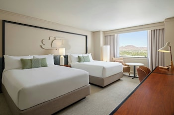 Room, 2 Queen Beds (View)