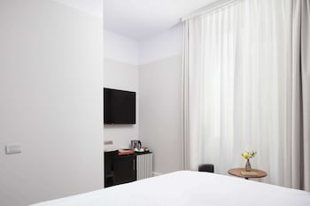 Premium Room, 1 King Bed