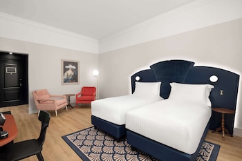 Deluxe Room, 2 Twin Beds