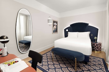 Classic Room, 1 Queen Bed
