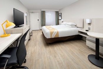 Standard Room, 1 King Bed, Non Smoking